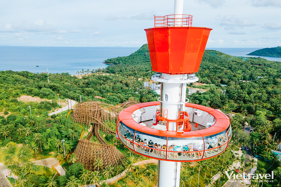 Phu Quoc: Hon Thom Nature Park – Sunset Town – Grand World Sea-Crossing Cable Car – Aquatopia Water Park