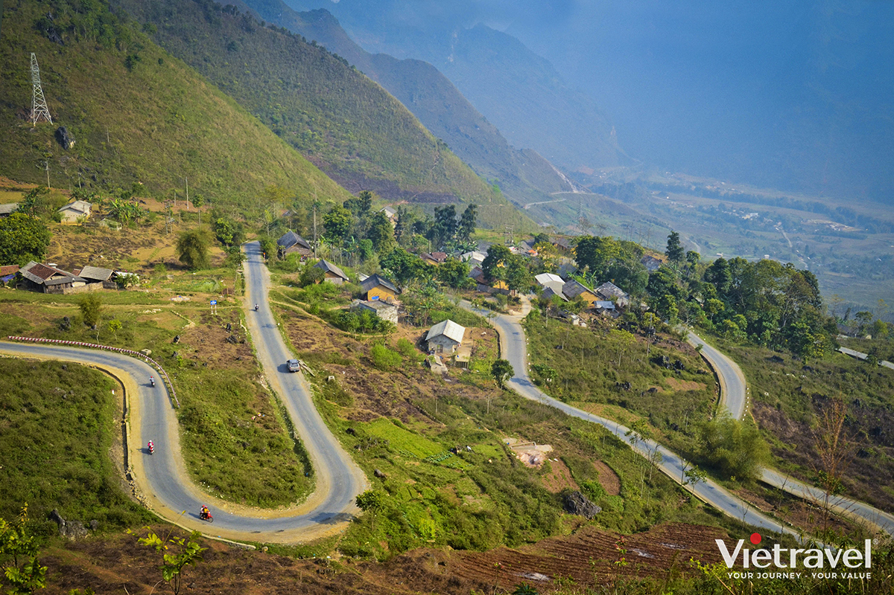 Northeast: Ha Noi – Ha Giang – Quan Ba – Dong Van – Ma Pi Leng – Meo Vac – White Cliff Hike – Free Nho Que River Cruise