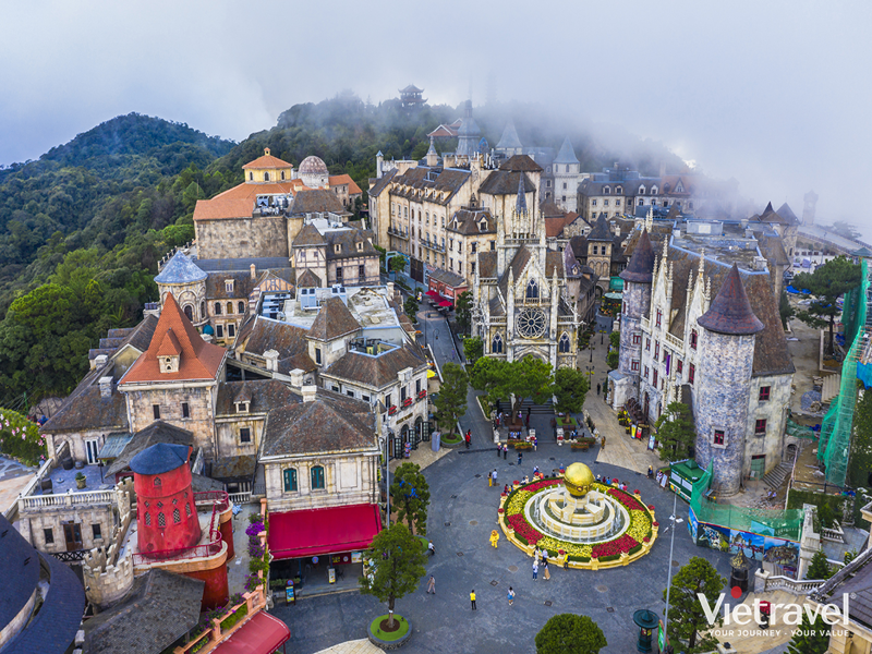 Da Nang – Hue – La Vang – Phong Nha – Ba Na Hills – Hoi An