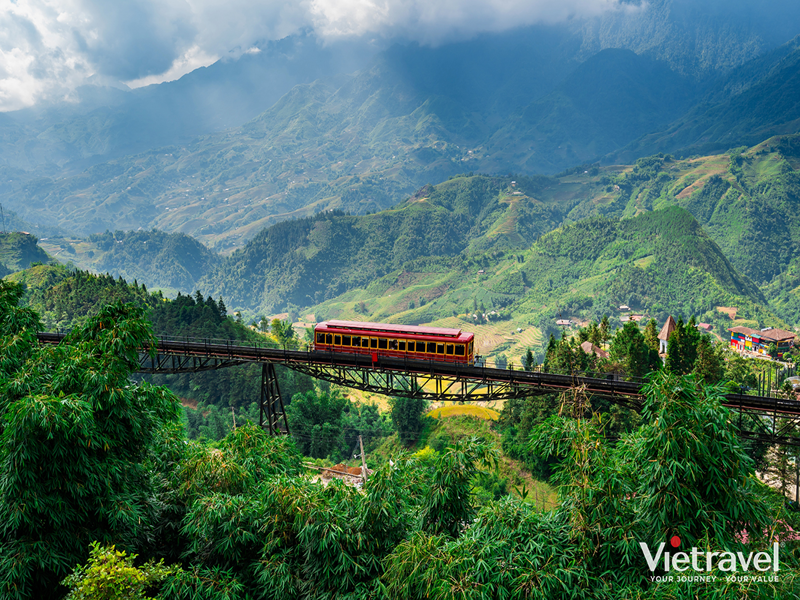 Northwest in Rice Harvest Season: Phu Tho – Nghia Lo – Mu Cang Chai – Sapa | Buffet Lunch Among the Clouds of Fansipan