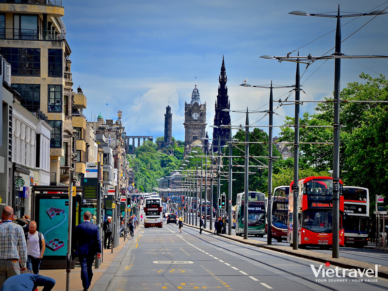 United Kingdom – Scotland (Exploring Anfield Stadium and a whisky tour experience)