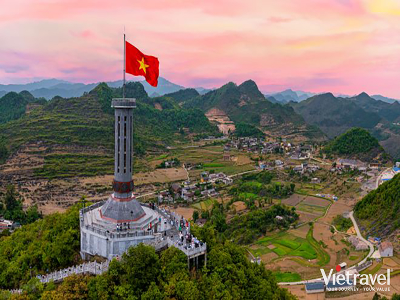 Essence of the Far North – Colours of the Highlands: Ha Noi – Lang Son – Cao Bang – Ban Gioc Waterfall – Ha Giang – Dong Van – Lung Cu
