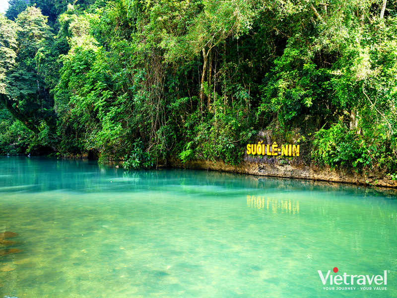 Northeastern Vietnam: Ha Giang – Lung Cu – Dong Van – Ma Pi Leng – Meo Vac – Cao Bang – Ban Gioc Waterfall – Ba Be Lake – Ha Noi