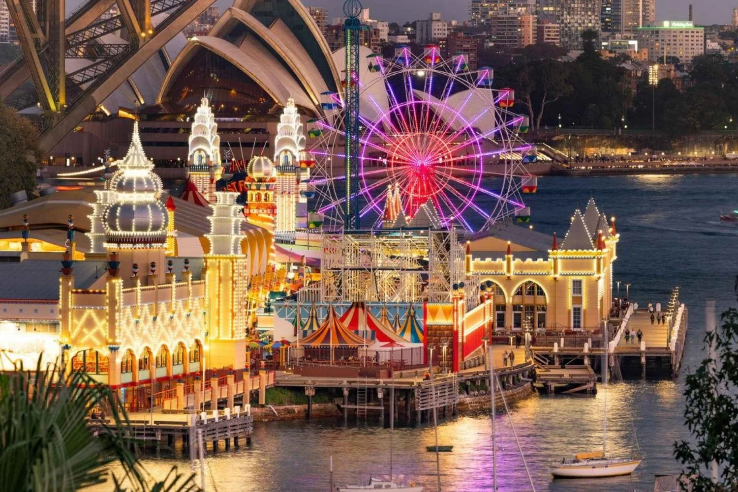 EXPLORE SYDNEY CITY AT NIGHT - CITY TOUR