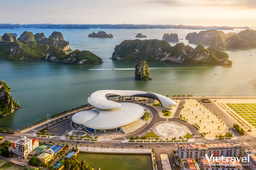 Ha Noi – Five City Gates Heritage Train – Ha Long – Ninh Binh – Bai Dinh – Tam Coc