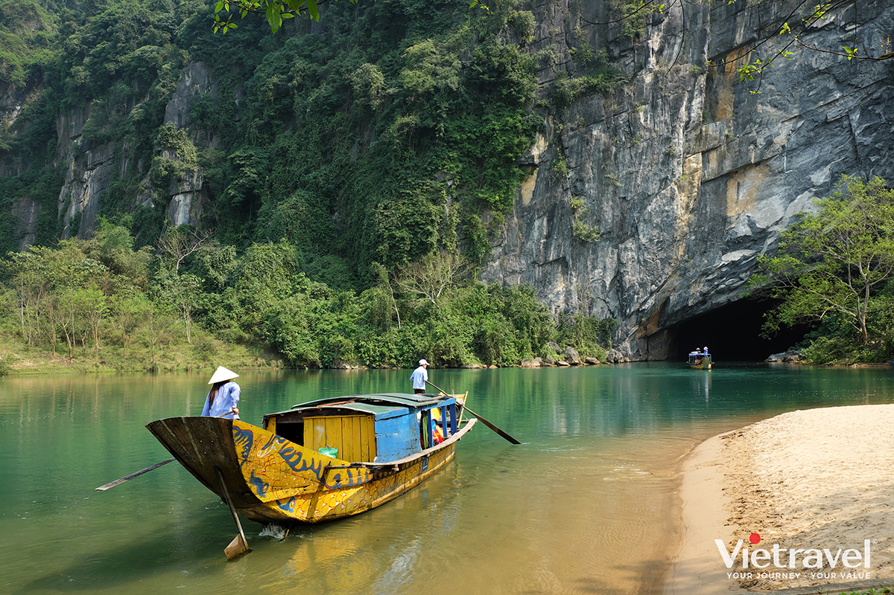 Hue – Phong Nha Heritage Train Experience | Da Nang – Hue – Phong Nha Cave – Ba Na Hills – Son Tra – Hoi An – Da Nang