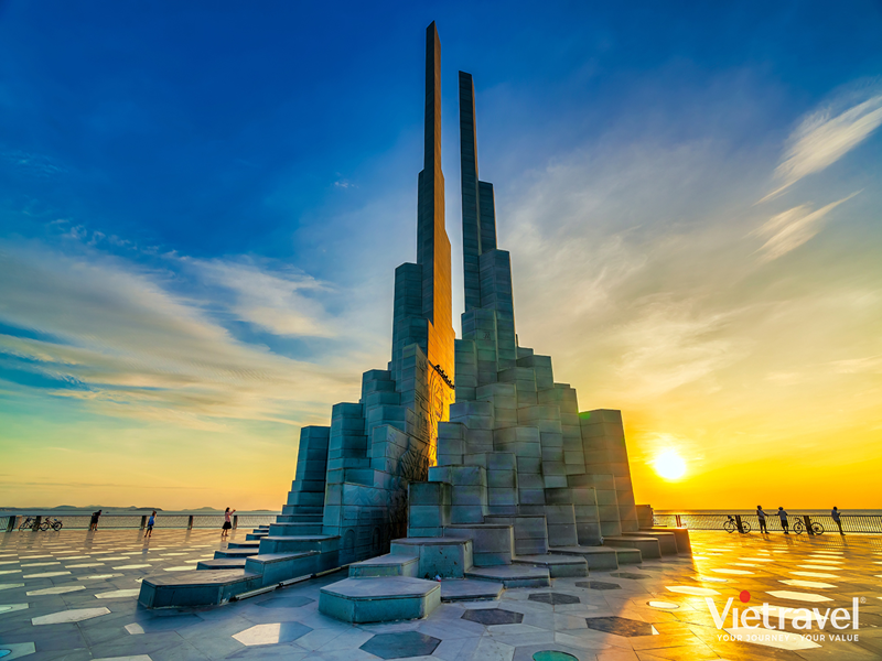 Nha Trang – Phu Yen – Nghinh Phong Tower – Ganh Da Dia – Doc Let – Ponagar Tower – Complimentary Korean-Style Jjimjilbang Experience