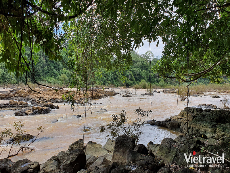 Caravan Nam Cat Tien National Park