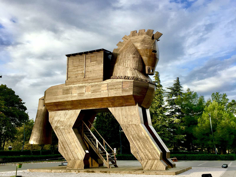 Turkey: Istanbul – Canakkale – Kusadasi – Pamukkale – Cappadocia – Ankara (Following the Trojan Horse, Cotton Castle and a cave hotel stay)
