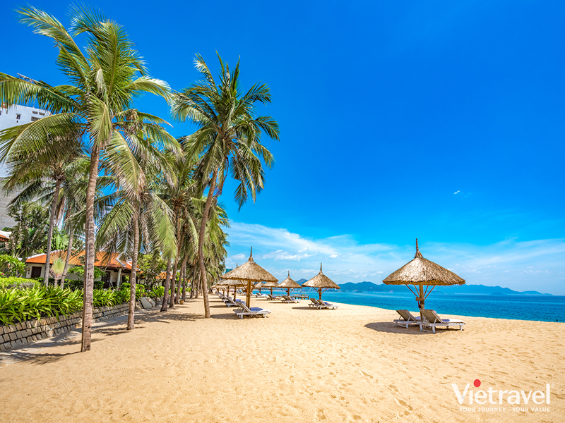 Nha Trang - Phu Yen: Doc Let - Ganh Da Dia - Mui Dien - Nghinh Phong Tower - VinWonders Nha Trang