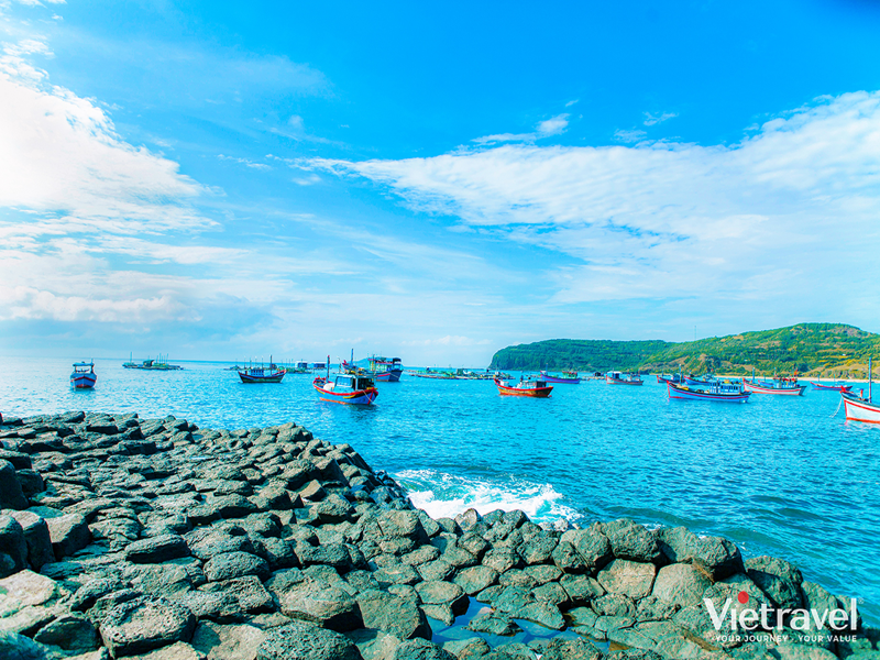 Nha Trang – Phu Yen – Nghinh Phong Tower – Ganh Da Dia – Doc Let – Ponagar Tower – Complimentary Korean-Style Jjimjilbang Experience