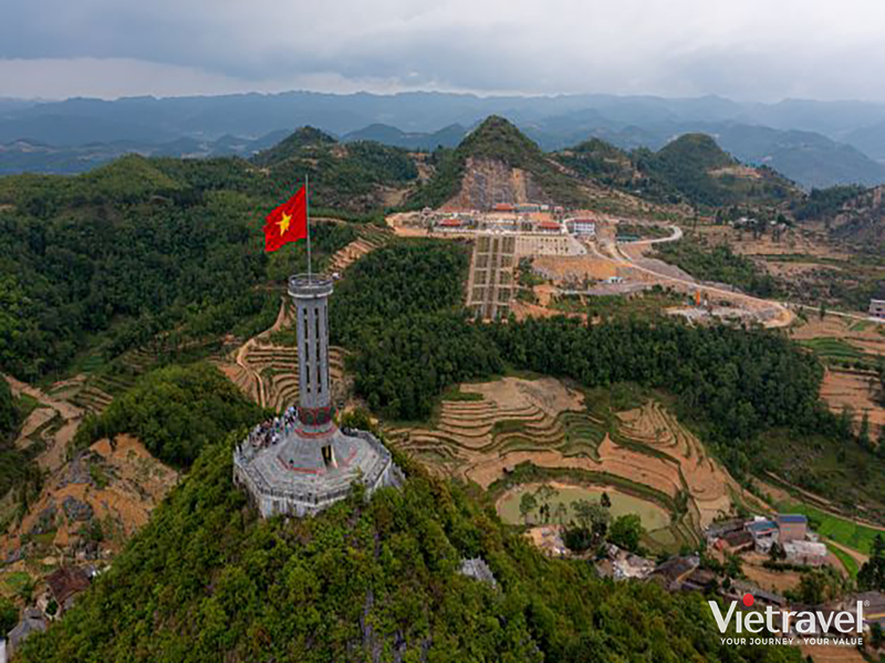 Northeast: Ha Noi – Lang Son – Huu Nghi Border Gate – Cao Bang – Ban Gioc Waterfall – Ha Giang – Lung Cu – Lo Lo Chai | Free Nho Que River Cruise