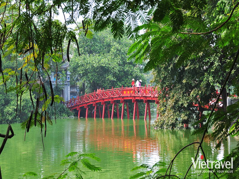 North–Central Route: Sapa – Fansipan – Ha Noi - Ha Long - Ninh Binh - Da Nang – Ba Na – Hoi An - Phong Nha & Paradise Caves - Hue - La Vang