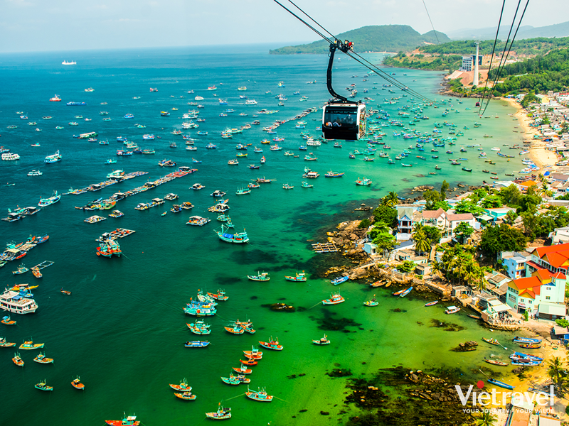 Phu Quoc: Hon Thom Nature Park – Sunset Town – Grand World Sea-Crossing Cable Car – Aquatopia Water Park