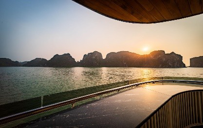 Song of the Heritage Lands: Ha Noi – Yen Tu – Ha Long – Lan Ha Bay – Cat Ba – Five City Gates Heritage Train