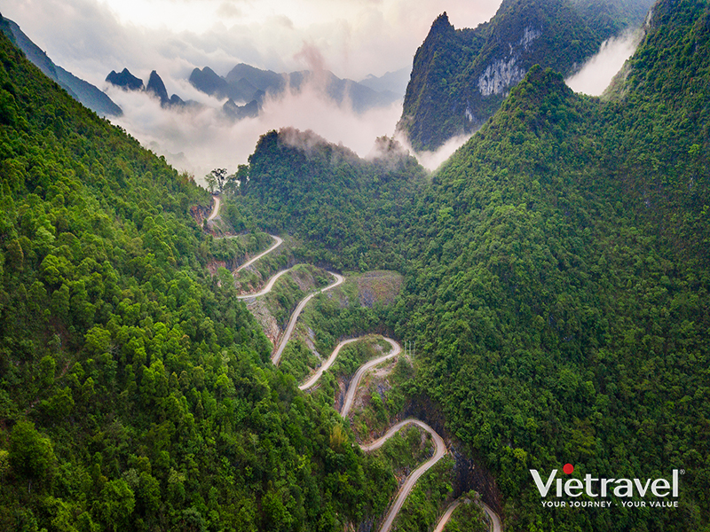 Northeast: Ha Noi – Lang Son – Huu Nghi Border Gate – Cao Bang – Ban Gioc Waterfall – Ha Giang – Lung Cu – Lo Lo Chai | Free Nho Que River Cruise