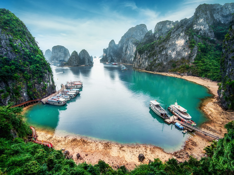 Sapa – Lao Cai – Bai Dinh – Trang An – Ha Long – Yen Tu – Ha Noi